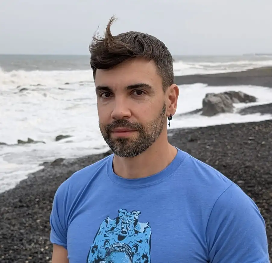 Adrián Silvestre